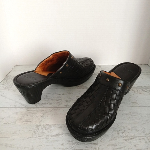 Born Shoes - Born  Genuine Leather Basket Weave Pattern Black Mules